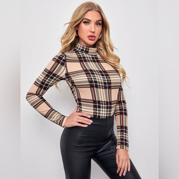 Mock Neck Plaid Form Fitted Bodysuit - Picture 4 of 5
